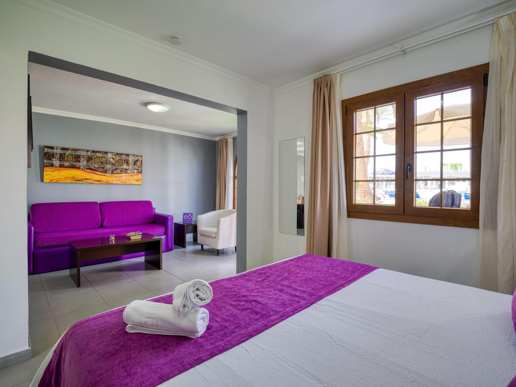 Eó Jardin Dorado Hotel 4*