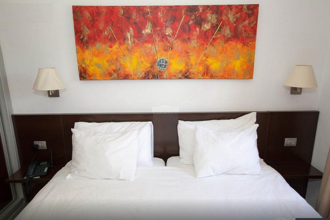 Eó Jardin Dorado 4*